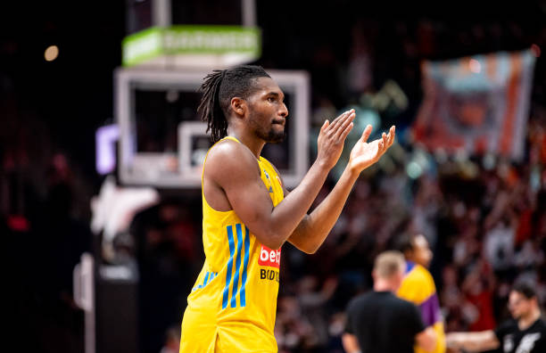 会以稳扎稳 会以稳扎稳