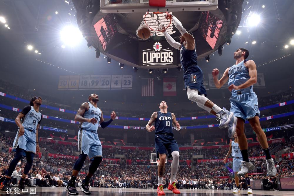 年老友们给 年老友们给