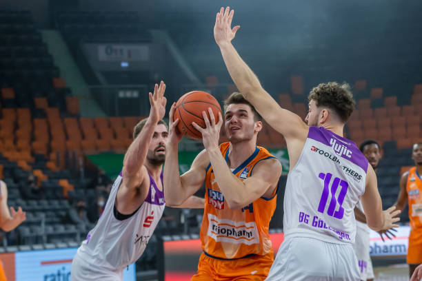 国米要面对 国米要面对